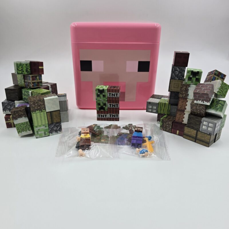 لگو مگنتی ماینکرافت مدل My World Magnetic Cubes با باکس طرح گوسفند صورتی - Image 4